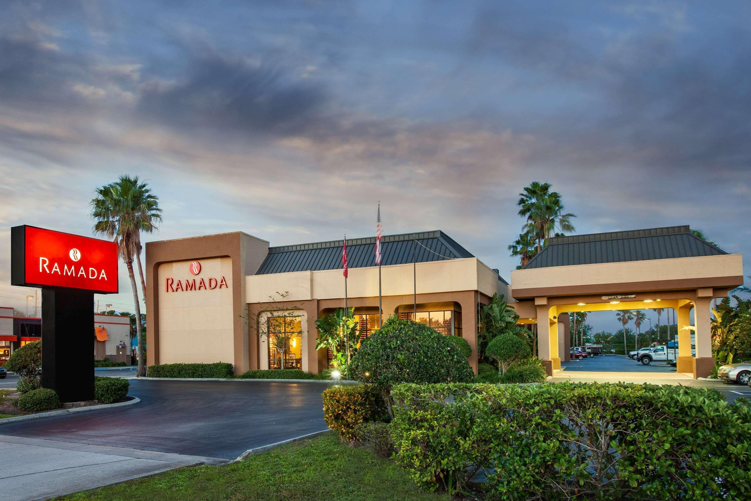 Hotel Ramada By Wyndham Orlando Florida Mall Exteriér fotografie